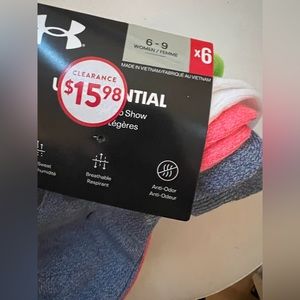 Under Armour socks